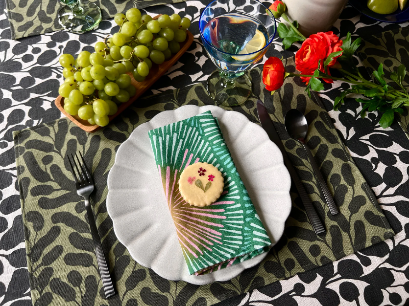 Climbing Vine Linen Placemats (set of 4)