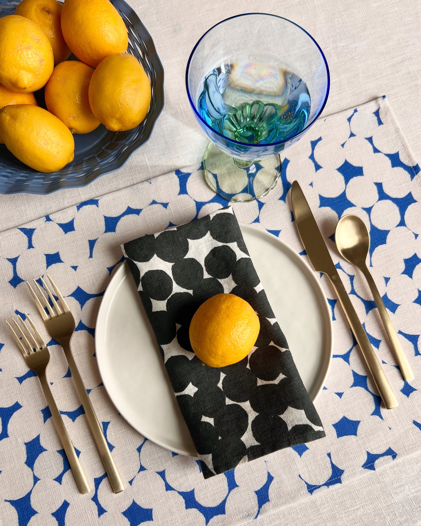 Windy Linen Placemats (set of 4)
