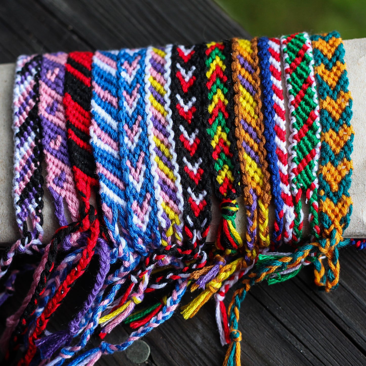 6/21 - Friendship Bracelets (Age 5-10)