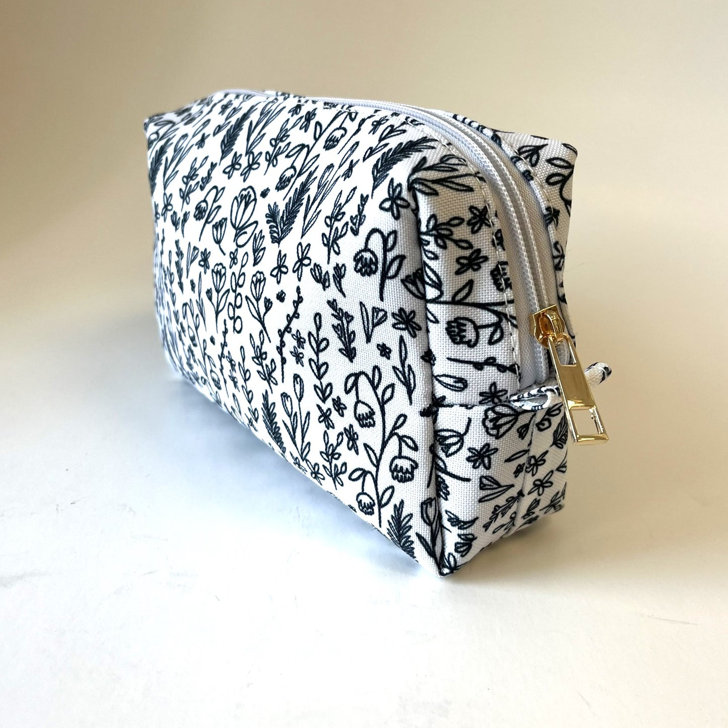 Zipper Pouch