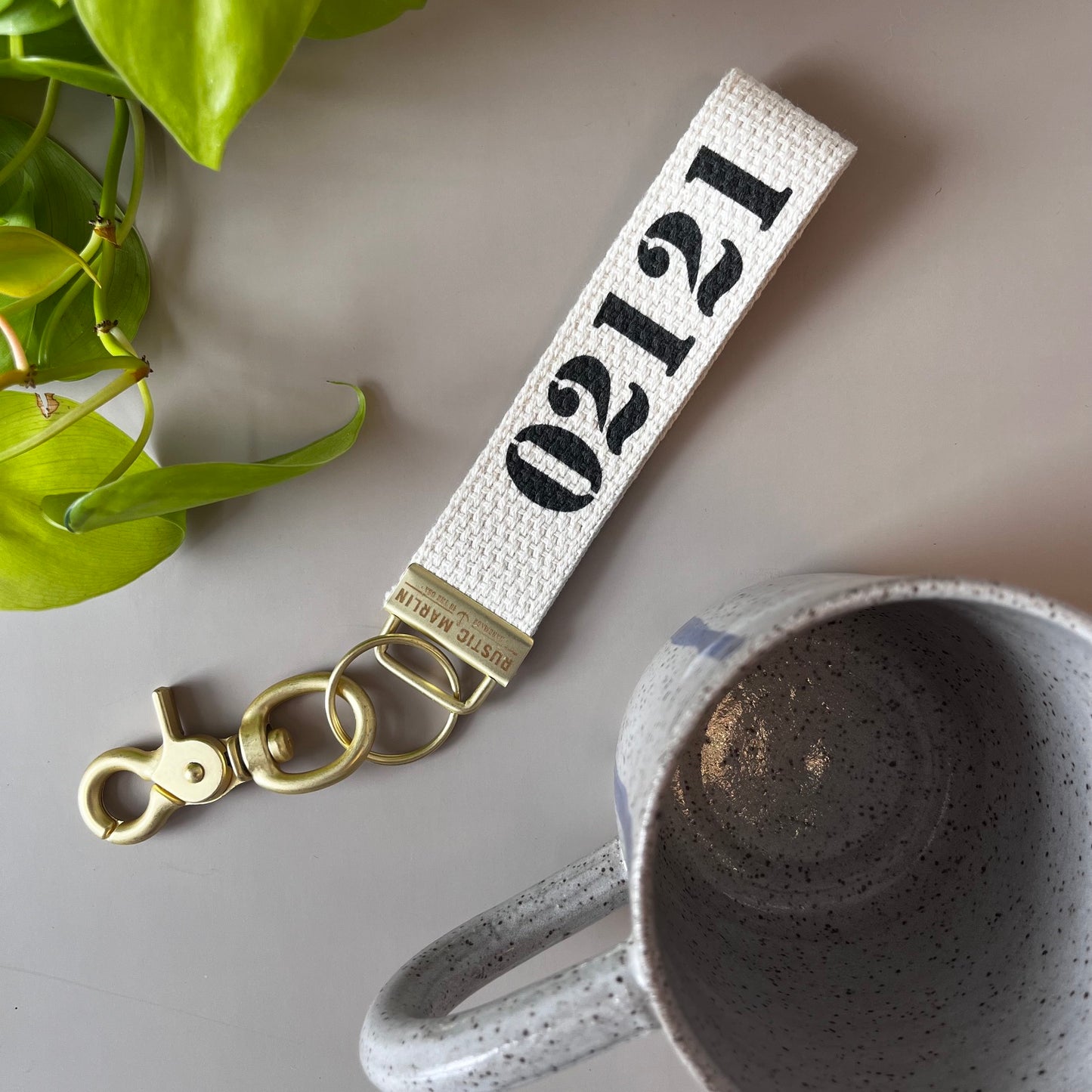 02121 Keychain