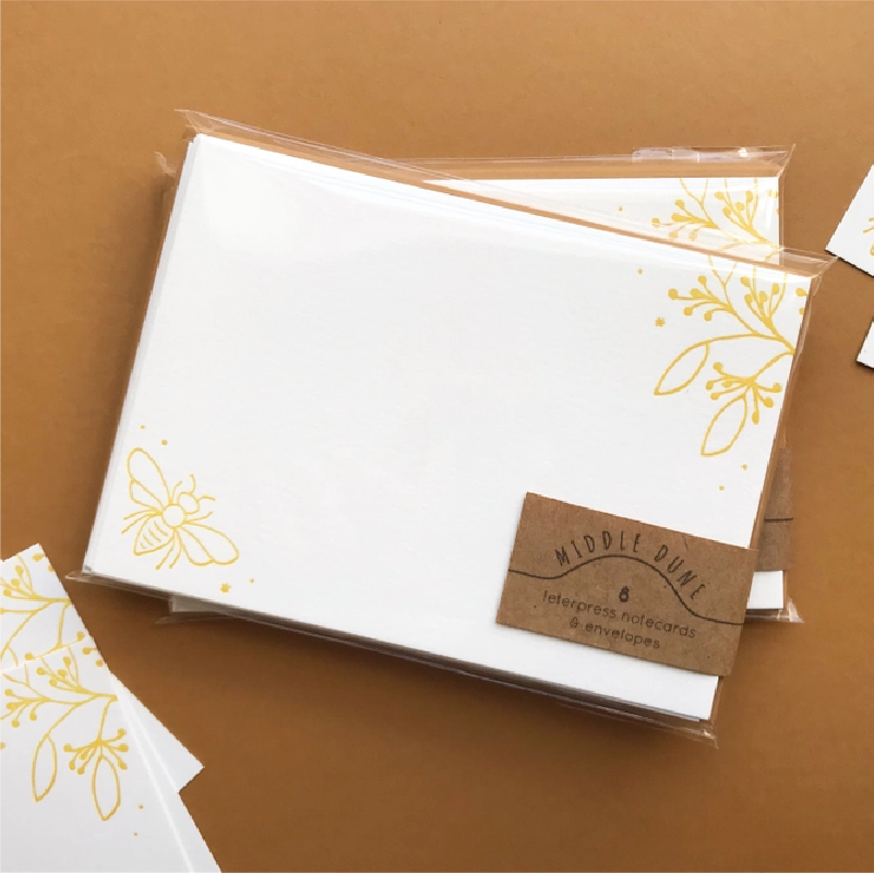 Bee Notecards - Set of 8