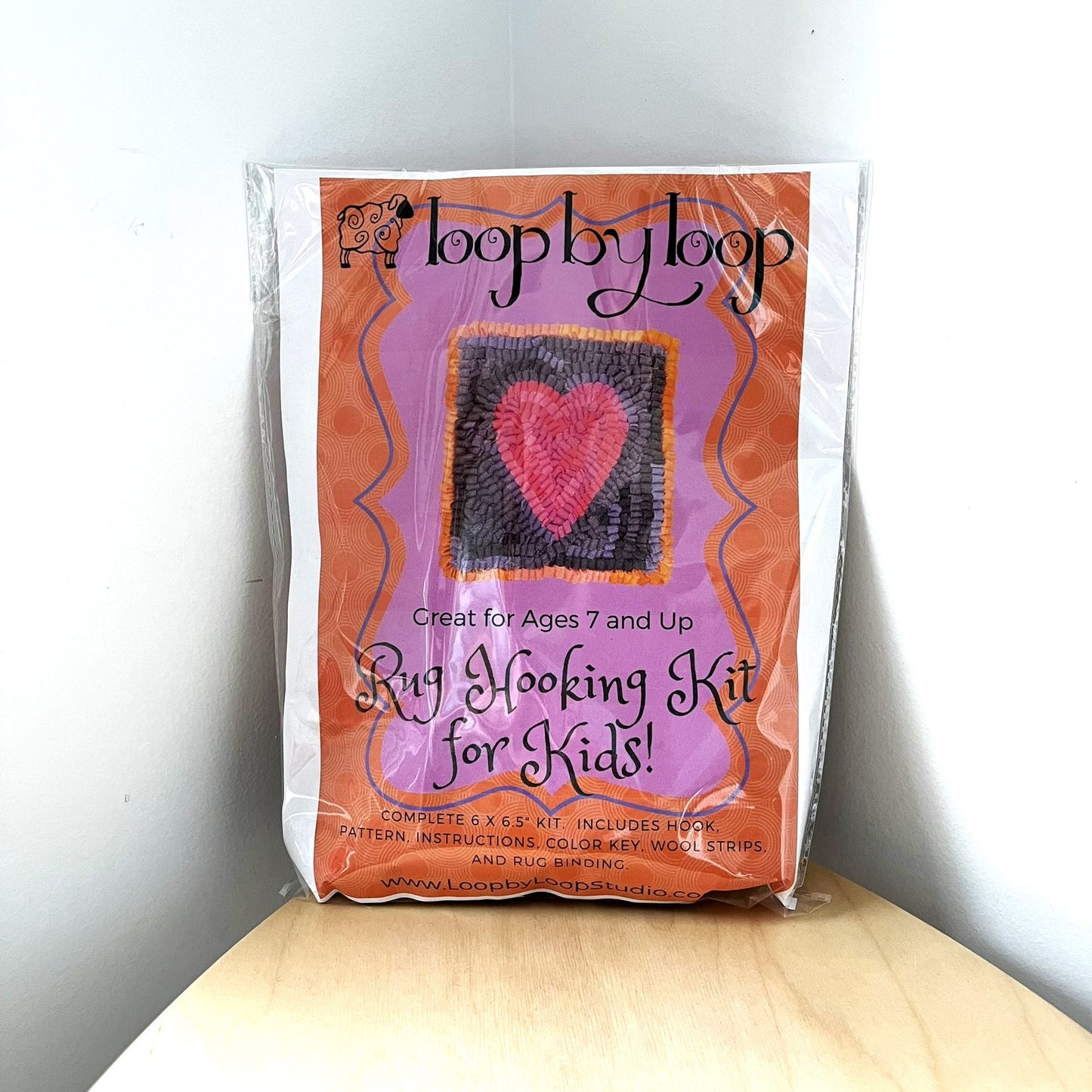 Rug Hooking Kit - Pink Heart