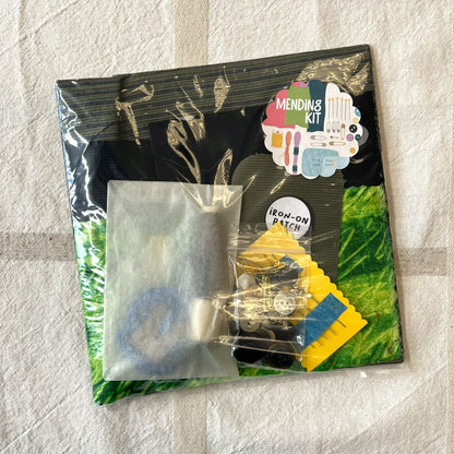 Clothes Mending Kit