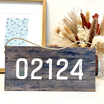 02124 Wooden Sign