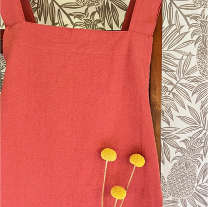 Cross-Back Apron