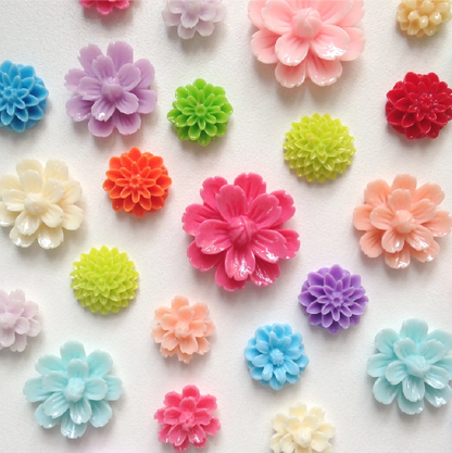 Resin Flower Magnets (Set of 8)