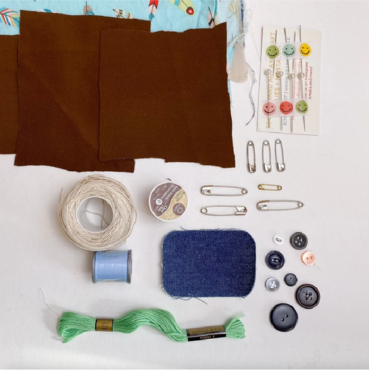 Clothes Mending Kit